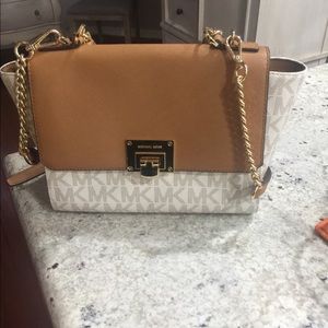 Michael Kors purse